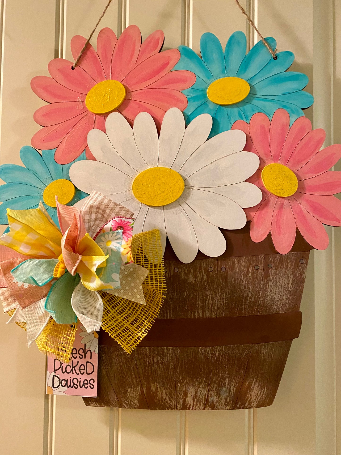 Daisy Basket Door Hanger